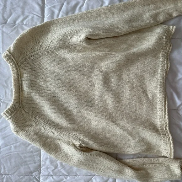 Madewell x Girls Inc. Female Symbol Keaton Pullover Sweater in Small - Picture 3 of 5